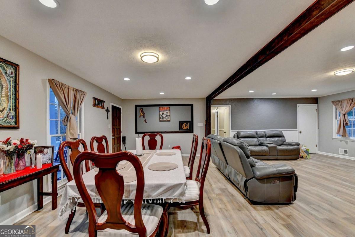 2136 Briarwood Court Snellville GA 30078
