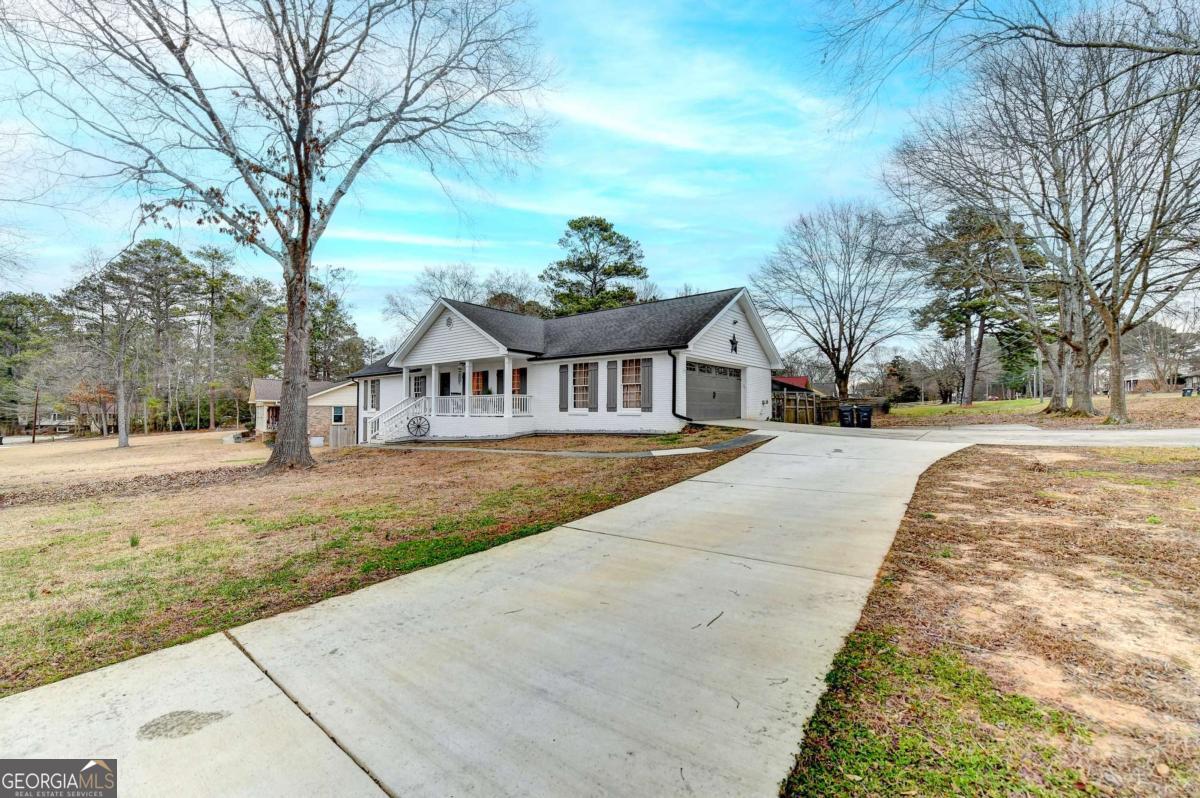 2136 Briarwood Court Snellville GA 30078