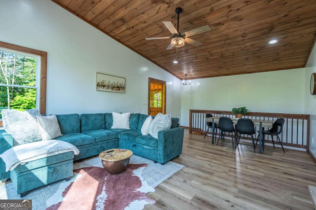 200 Echo Lane Ellijay GA 30540