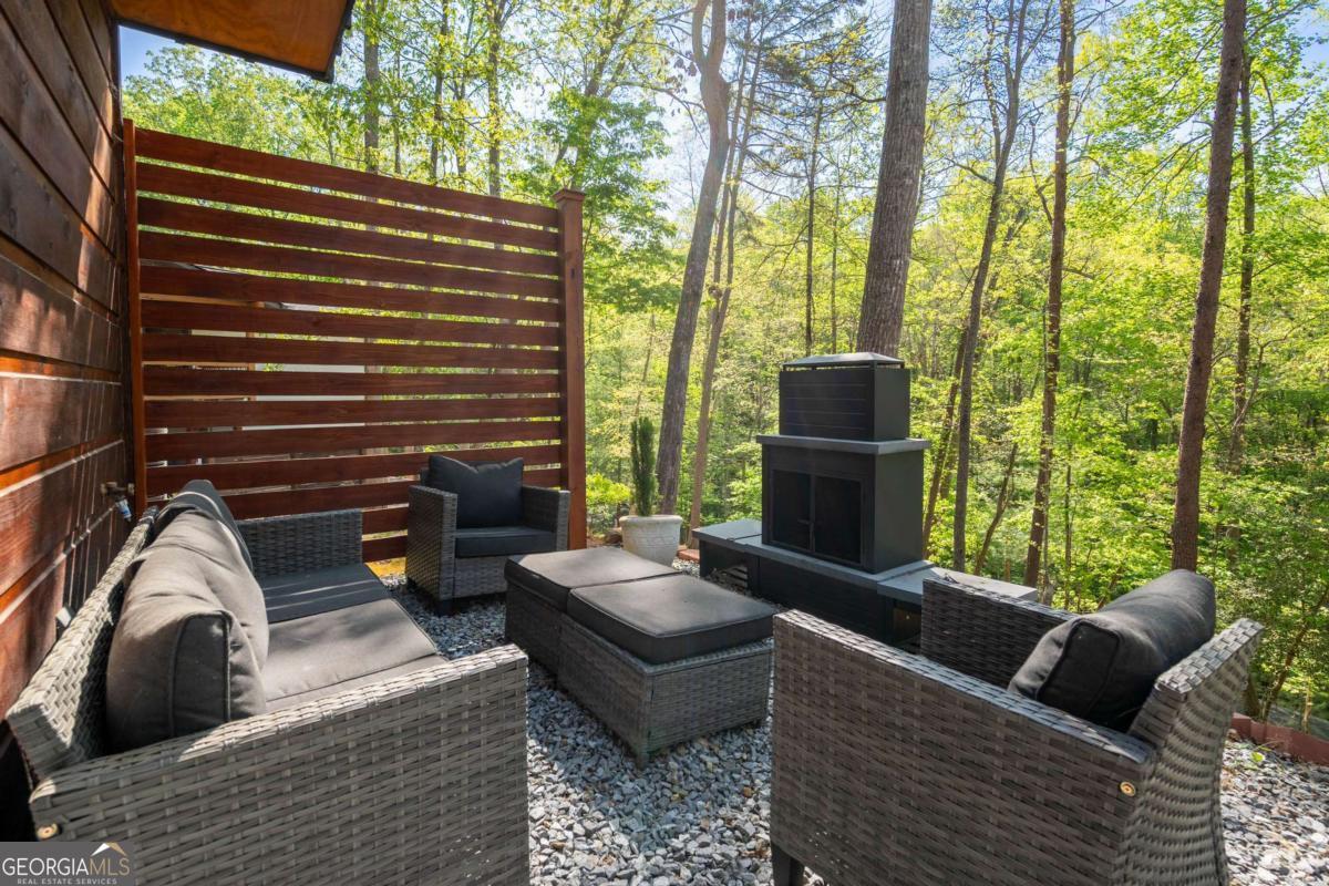 200 Echo Lane Ellijay GA 30540