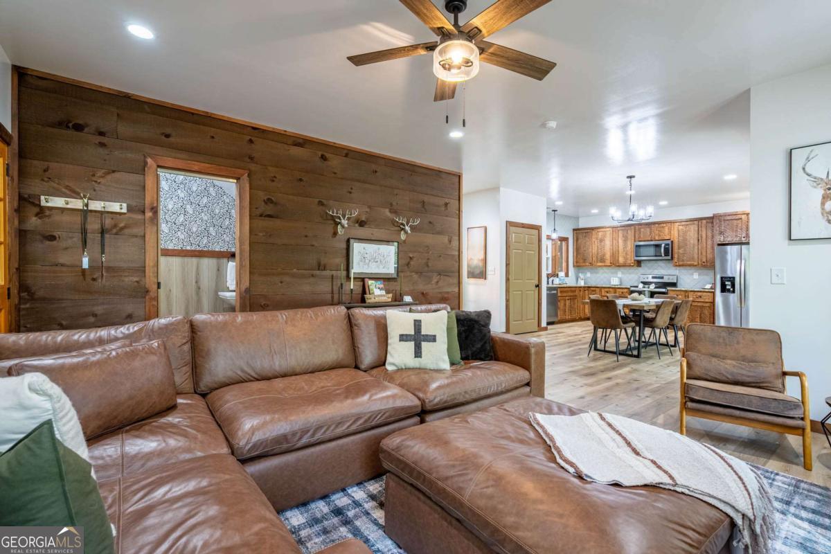 200 Echo Lane Ellijay GA 30540