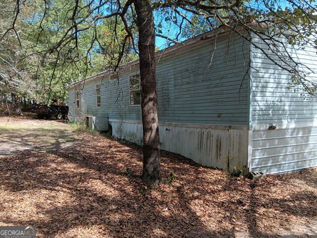176 Pineland Estates Road Cochran GA 31014