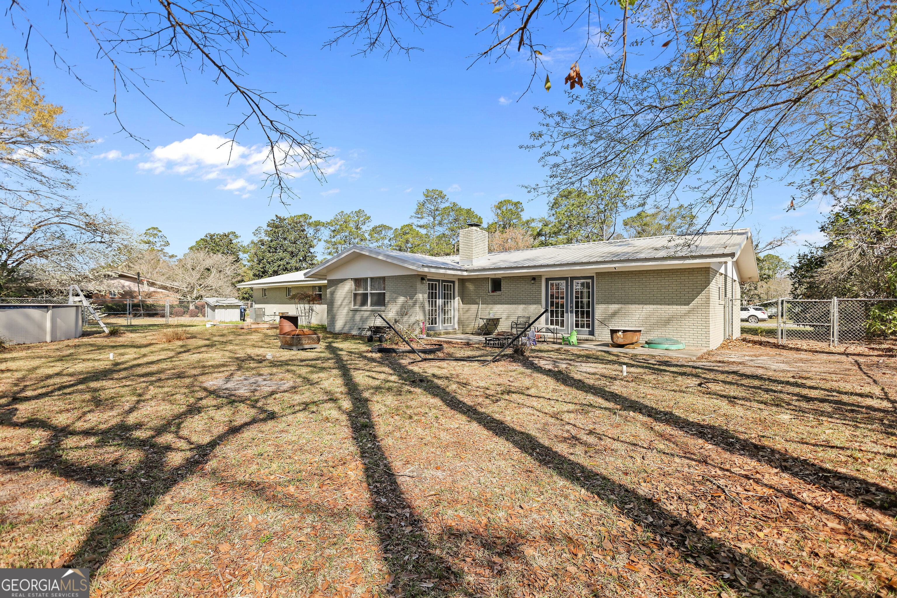 121 Glynn Street Jesup GA 31545