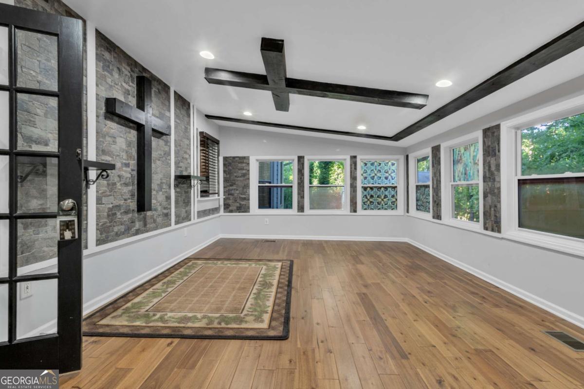 8804 Willow Creek Douglasville GA 30135