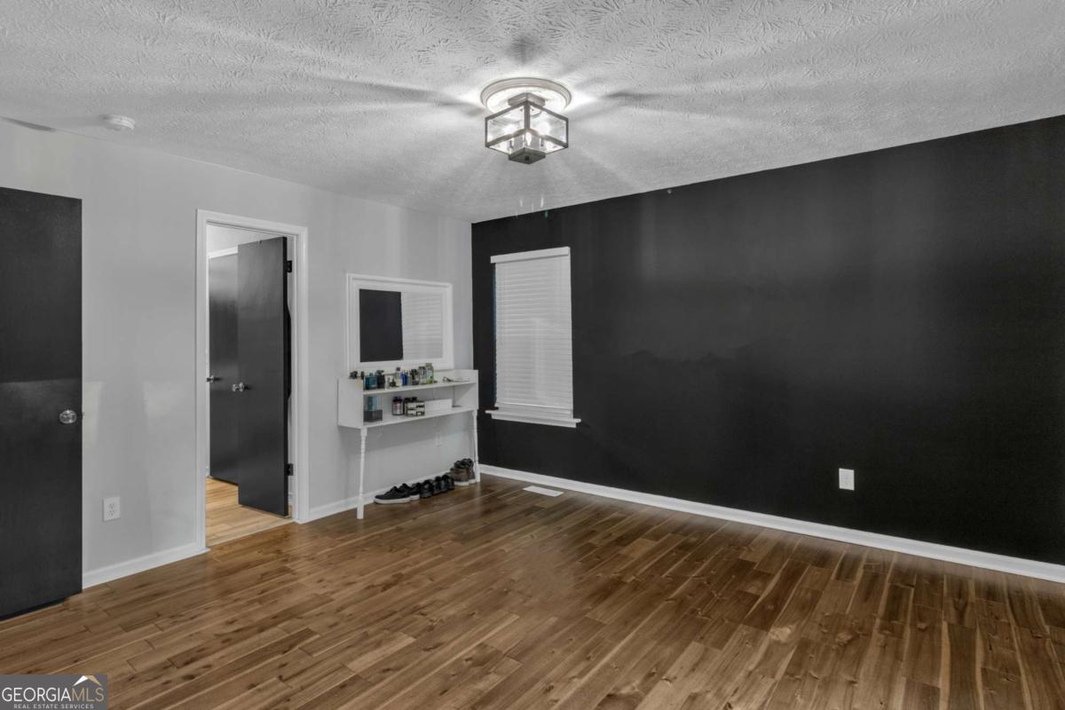 8804 Willow Creek Douglasville GA 30135