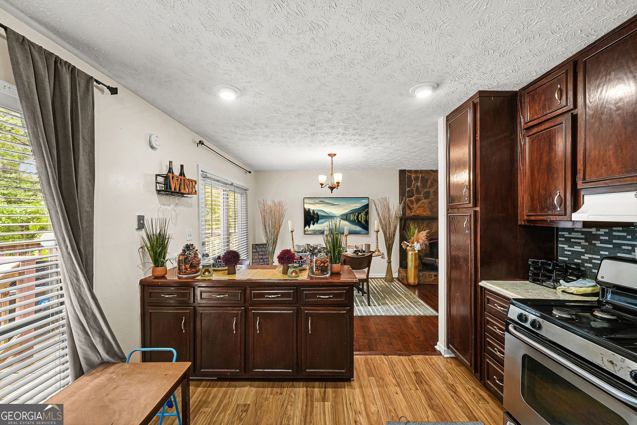 946 Fox Chase Riverdale GA 30296