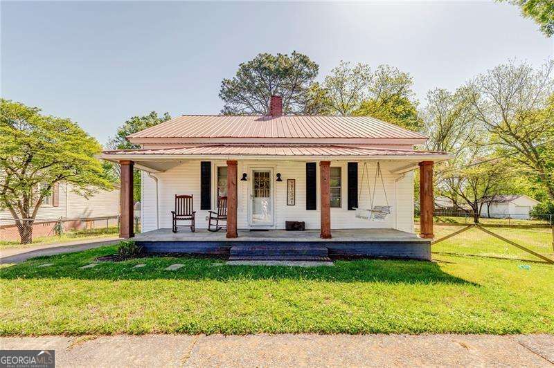 33 Elm Street Aragon GA 30104