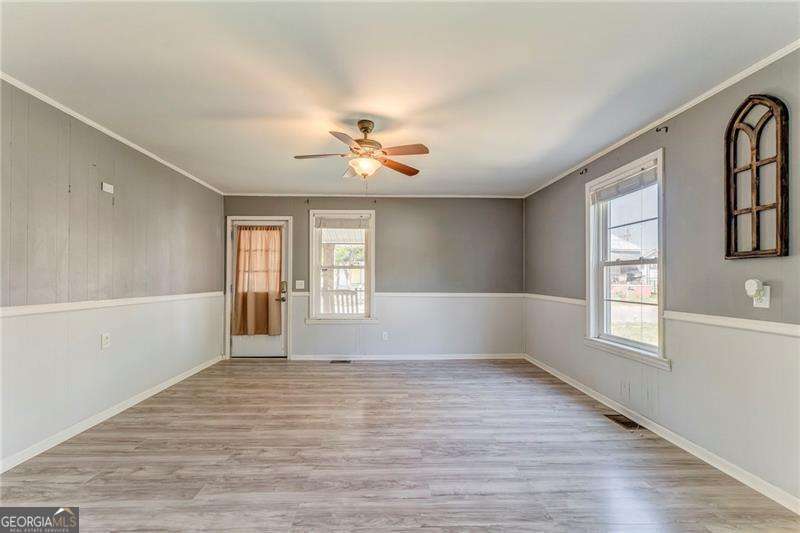 33 Elm Street Aragon GA 30104