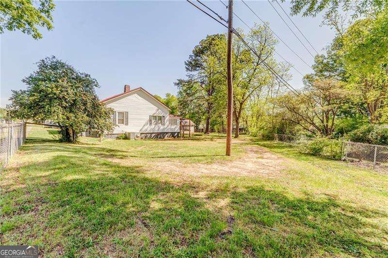 33 Elm Street Aragon GA 30104