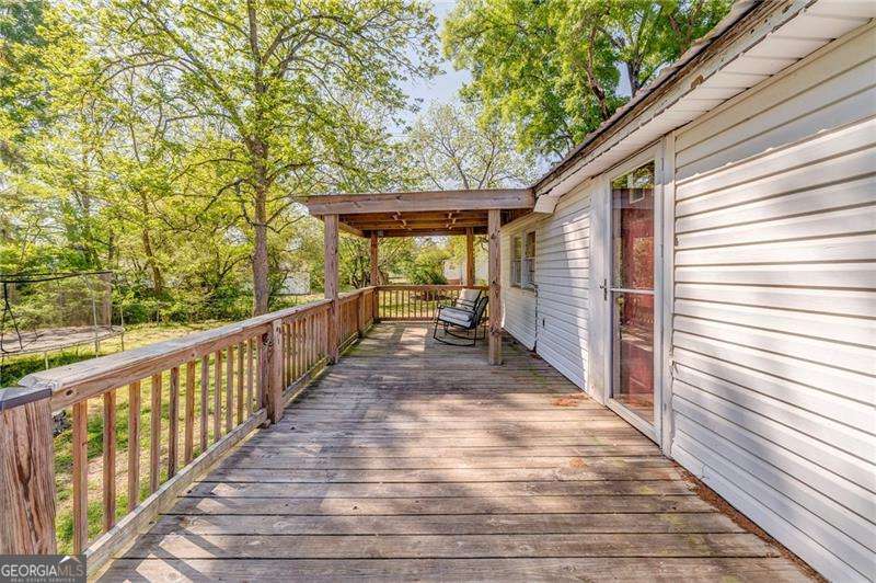 33 Elm Street Aragon GA 30104