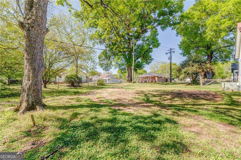 33 Elm Street Aragon GA 30104