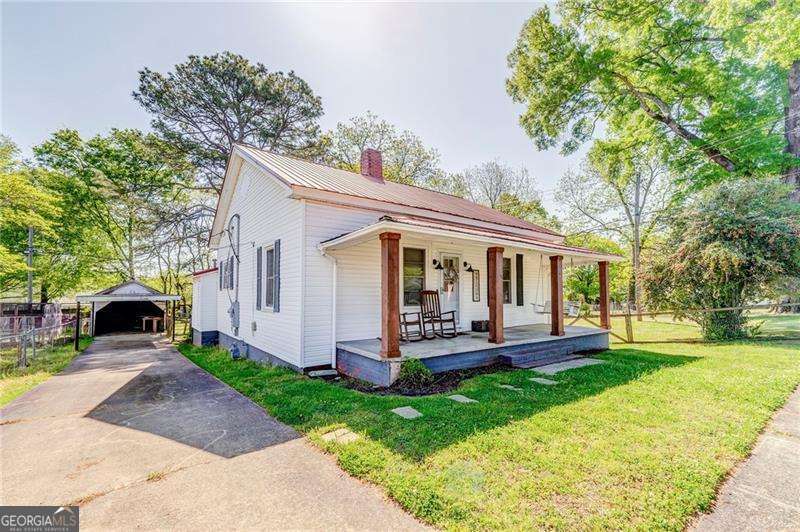 33 Elm Street Aragon GA 30104