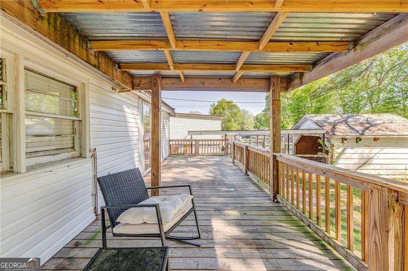 33 Elm Street Aragon GA 30104