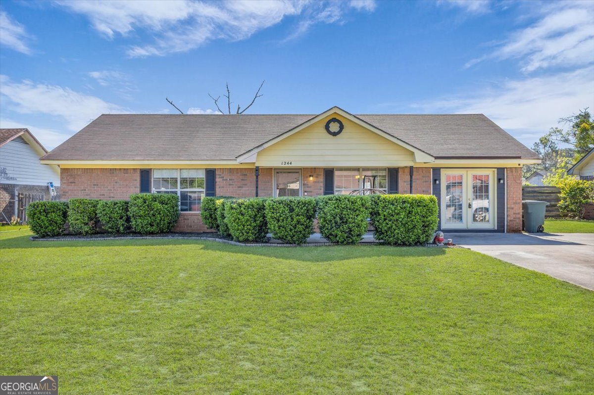 1244 Chinook Way Hinesville GA 31313