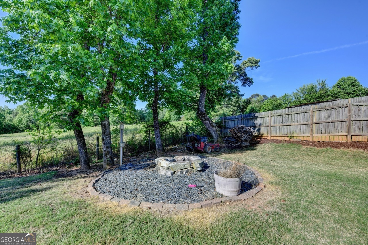329 Kensington Trace Bethlehem GA 30620