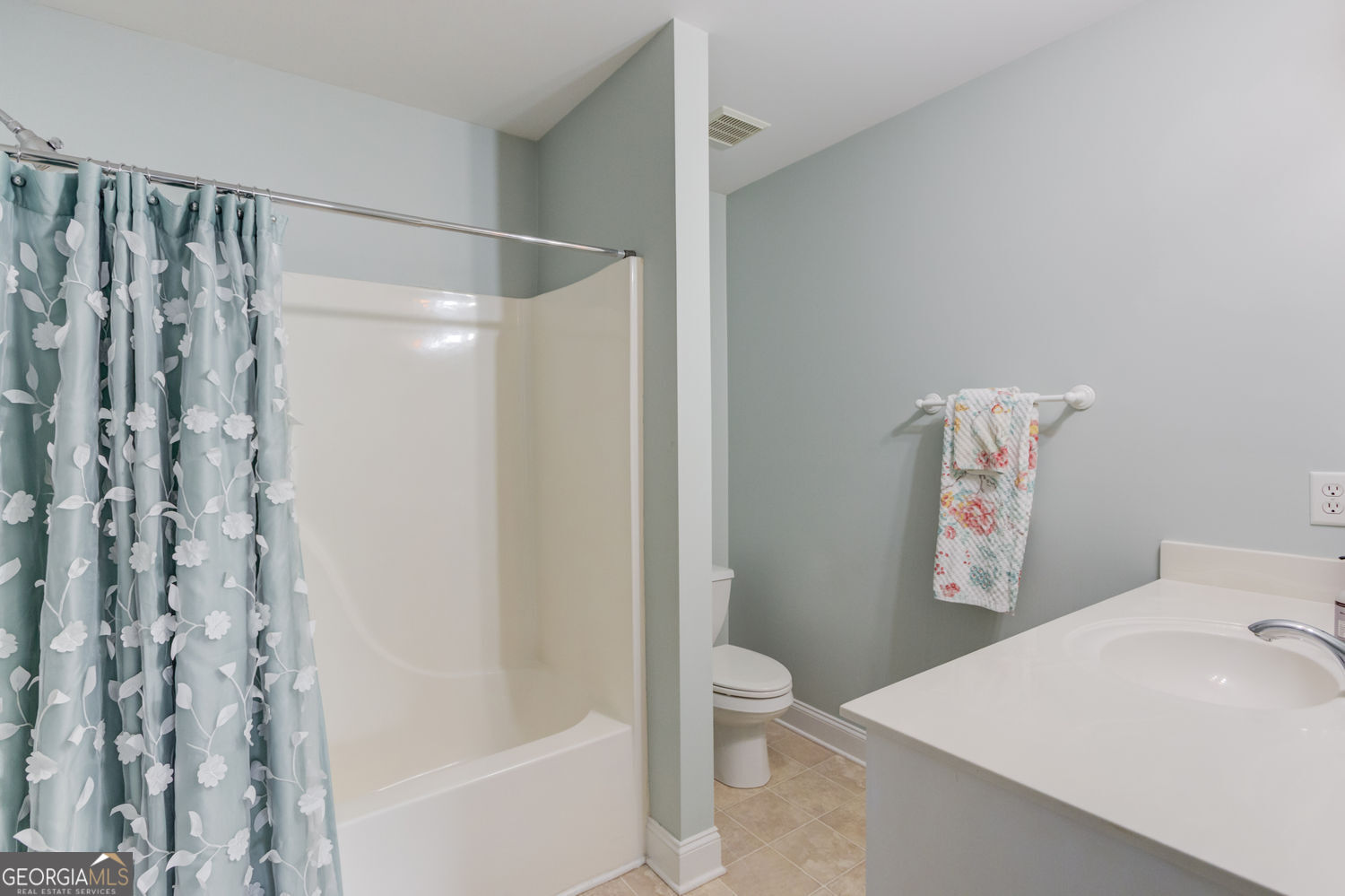 124 Dumar Lane Hoschton GA 30548