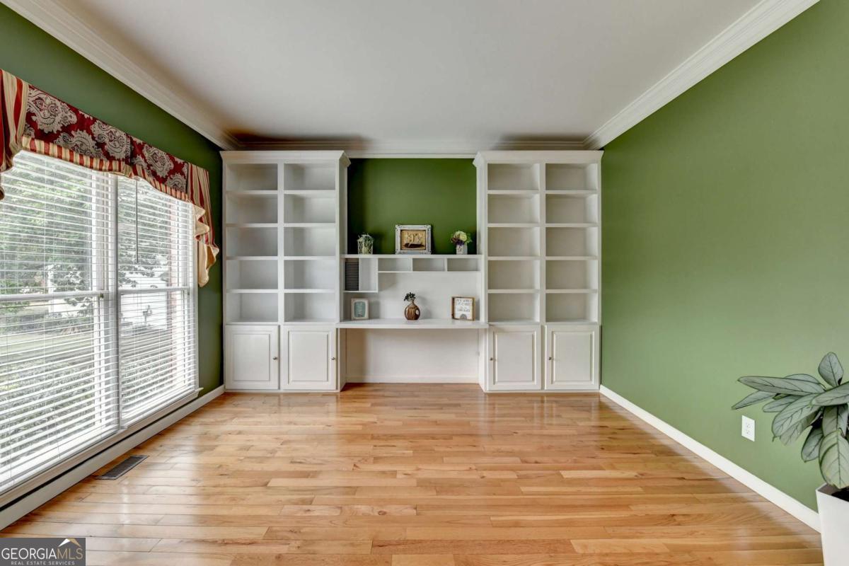 868 Branch Tree Court Lawrenceville GA 30043