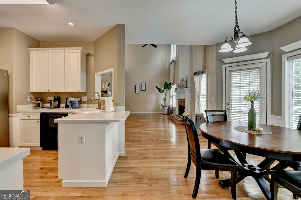 868 Branch Tree Court Lawrenceville GA 30043