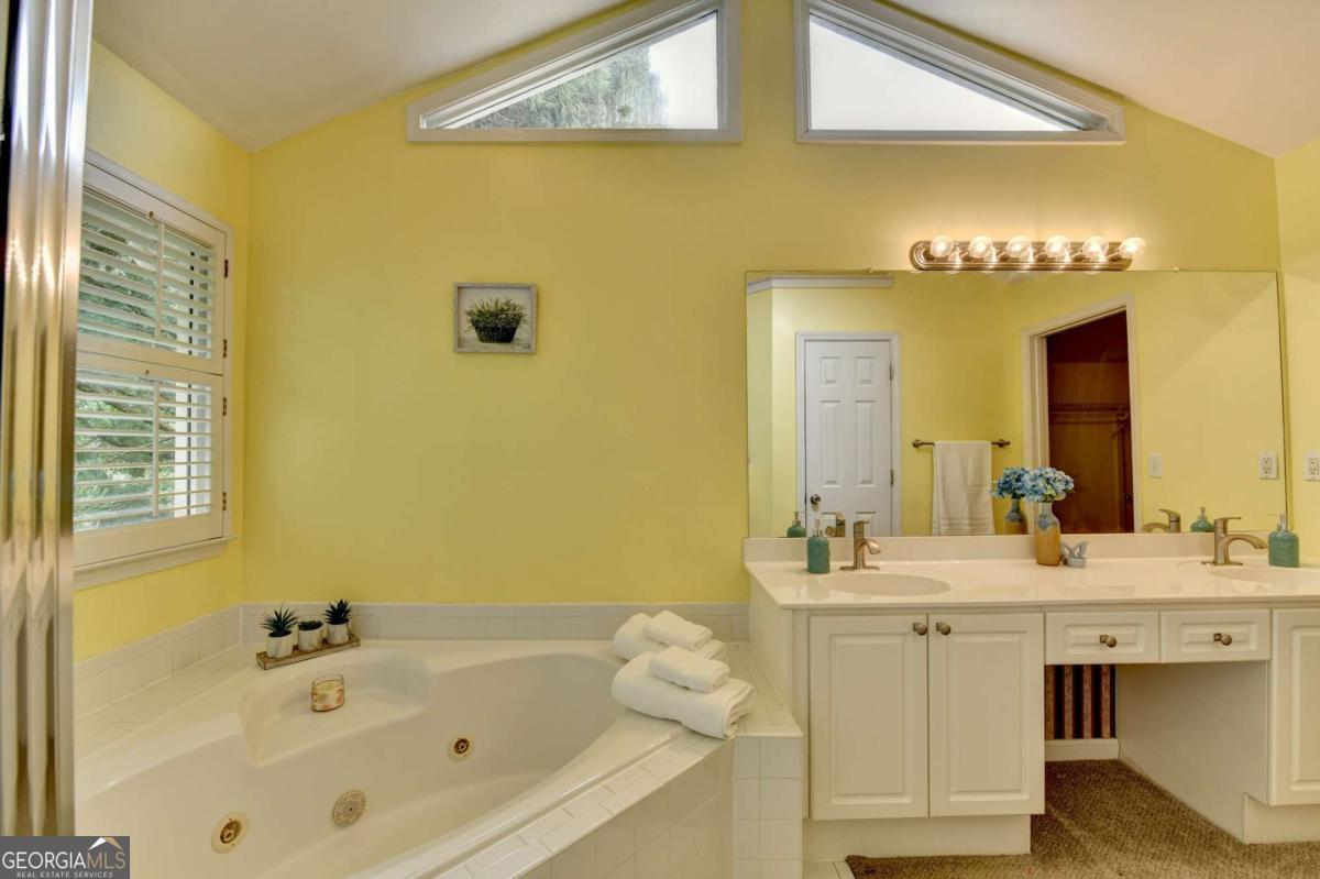 868 Branch Tree Court Lawrenceville GA 30043