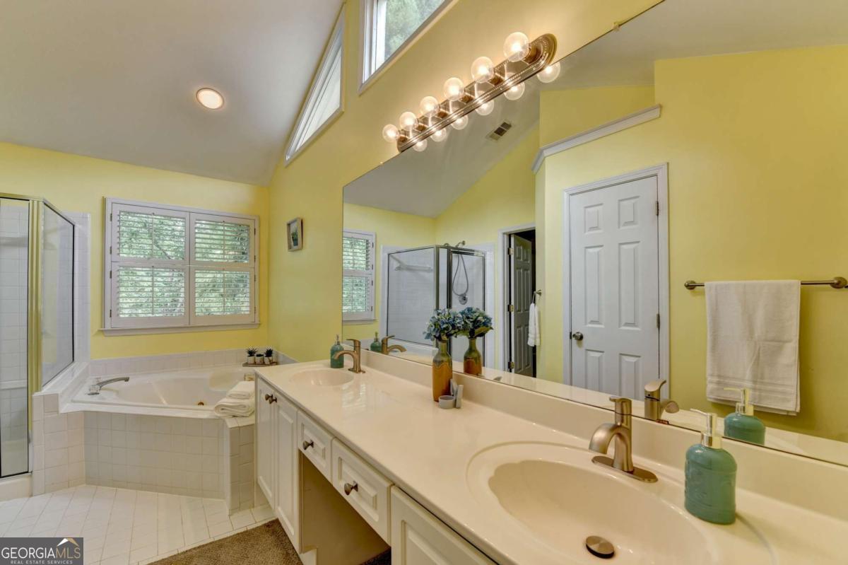 868 Branch Tree Court Lawrenceville GA 30043