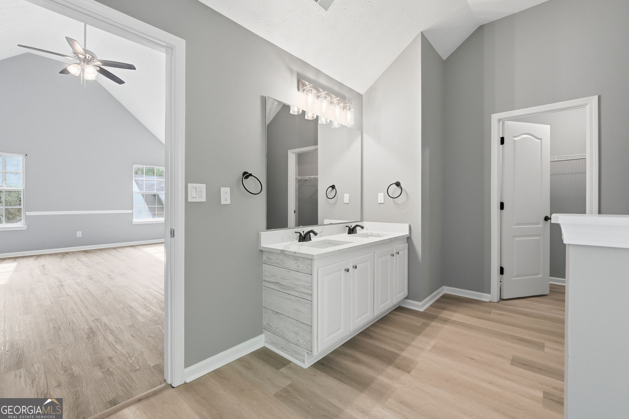 4137 Marshwood Trace Atlanta GA 30349