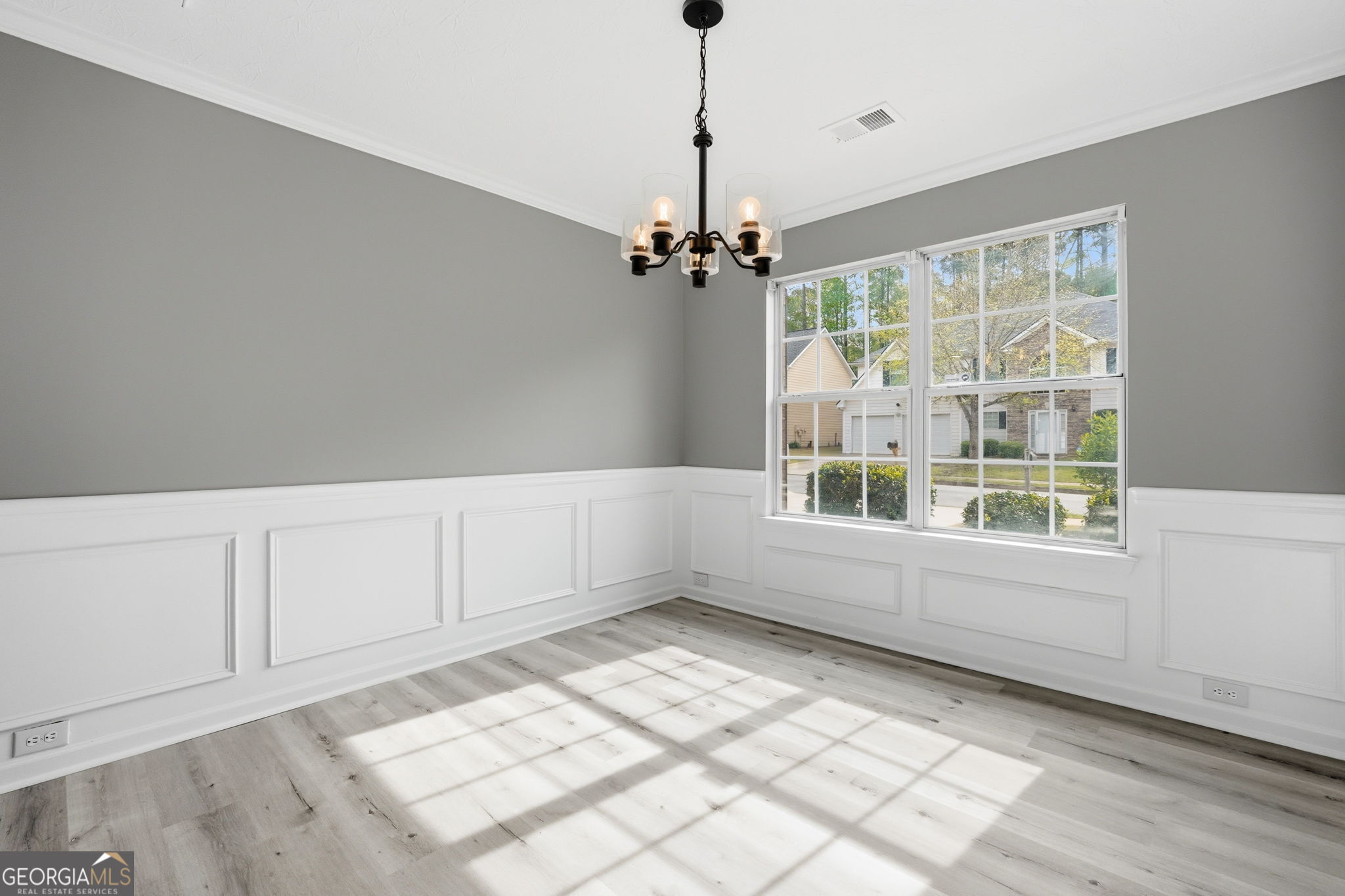 4137 Marshwood Trace Atlanta GA 30349