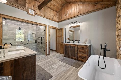 184 Spence Road Blue Ridge GA 30513