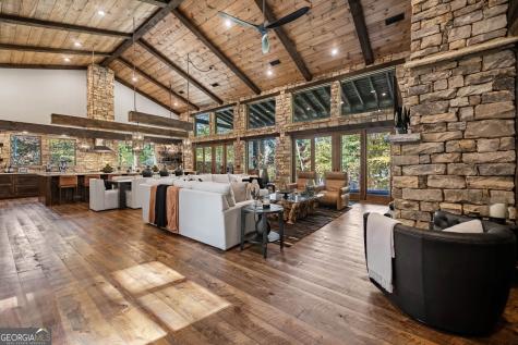 184 Spence Road Blue Ridge GA 30513