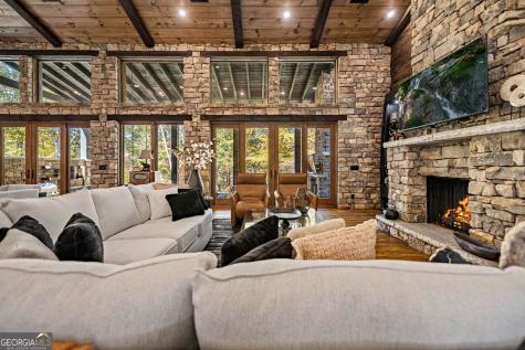 184 Spence Road Blue Ridge GA 30513