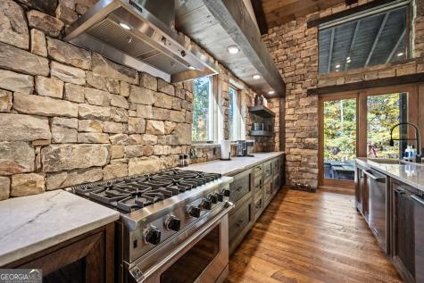 184 Spence Road Blue Ridge GA 30513