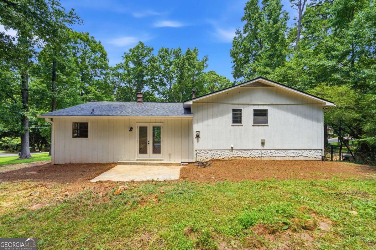 411 Hunters Lane Woodstock GA 30189