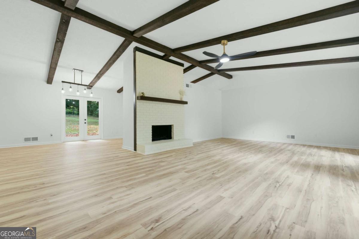 411 Hunters Lane Woodstock GA 30189