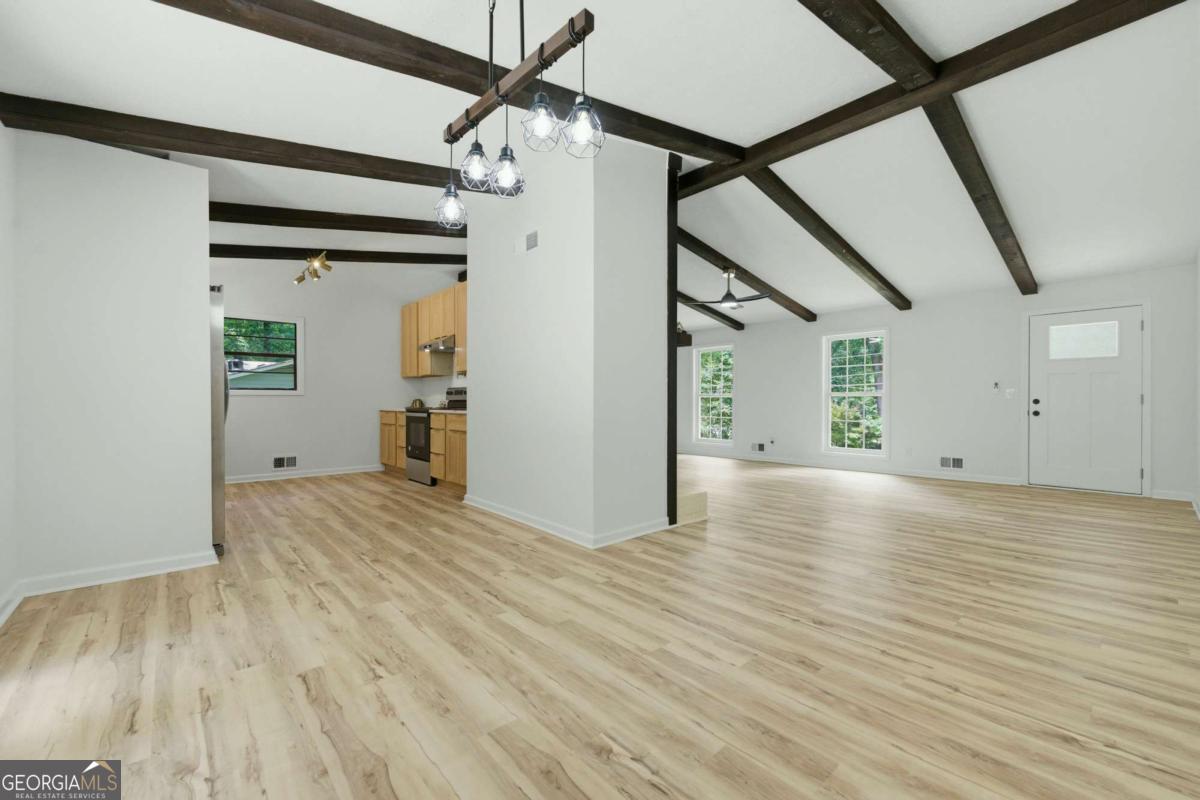 411 Hunters Lane Woodstock GA 30189