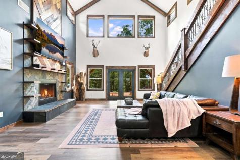 180 Red Plum Drive Ellijay GA 30540