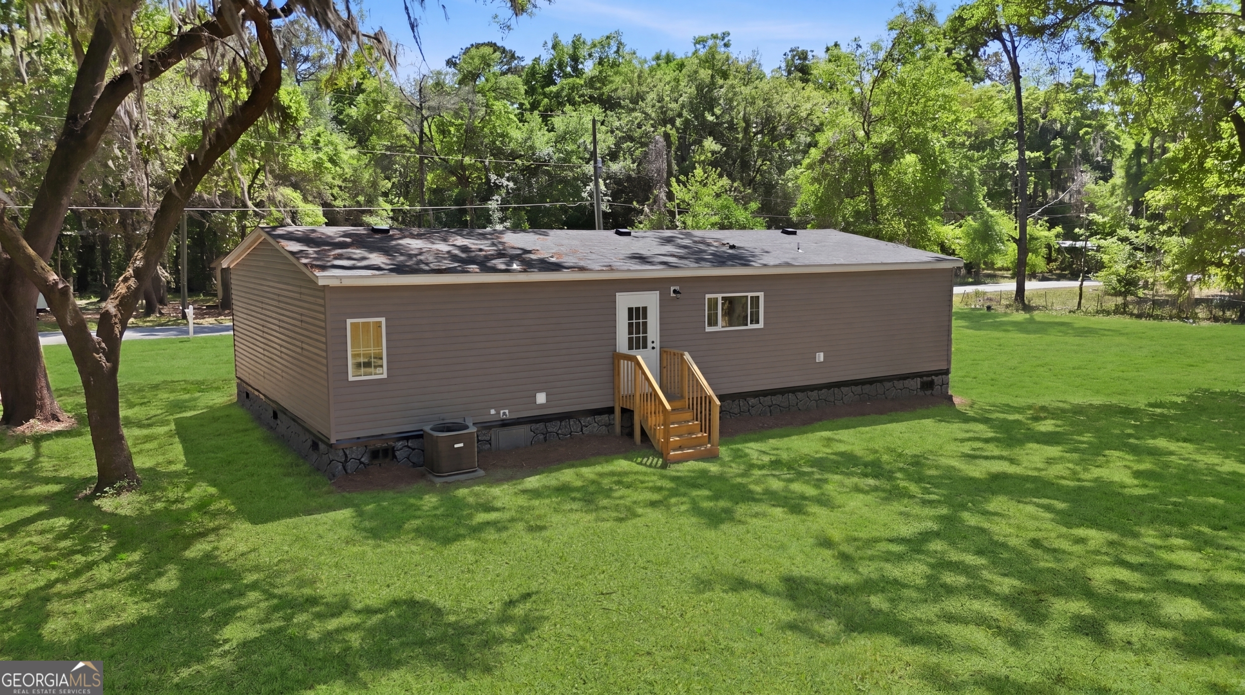161 Cc Jones Avenue Midway GA 31320