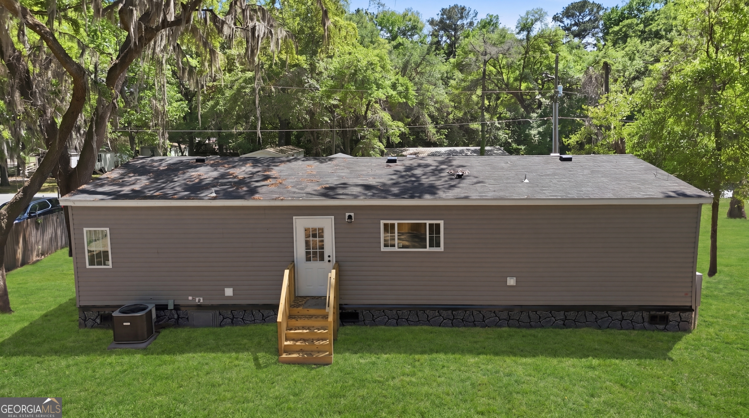 161 Cc Jones Avenue Midway GA 31320