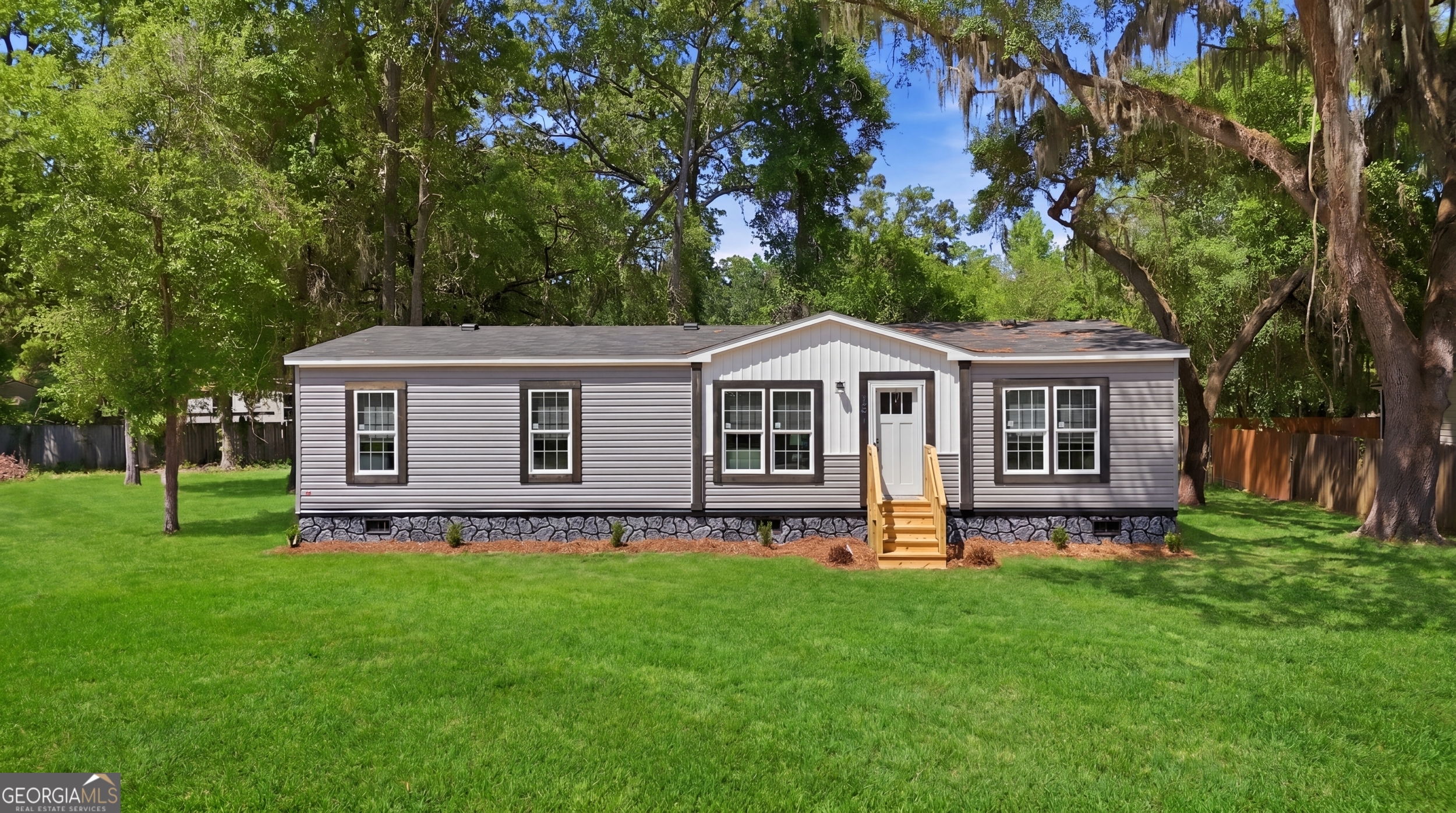 161 Cc Jones Avenue Midway GA 31320