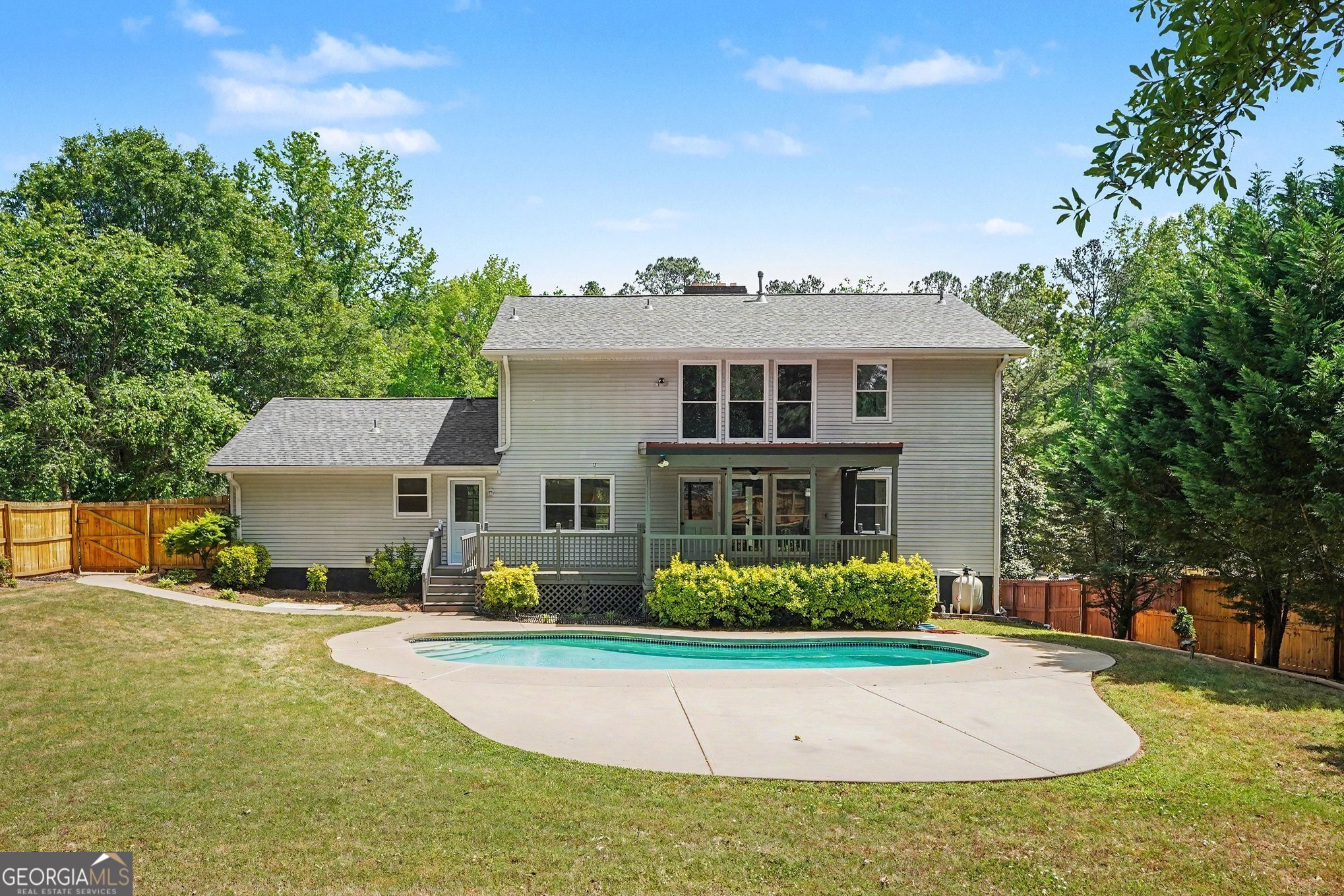2080 Castle Lake Drive Tyrone GA 30290