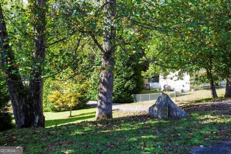 99 Chatuge Hills Drive Hayesville NC 28904