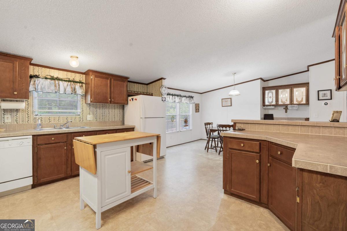 736 Susan Davis Road Sparta GA 31087