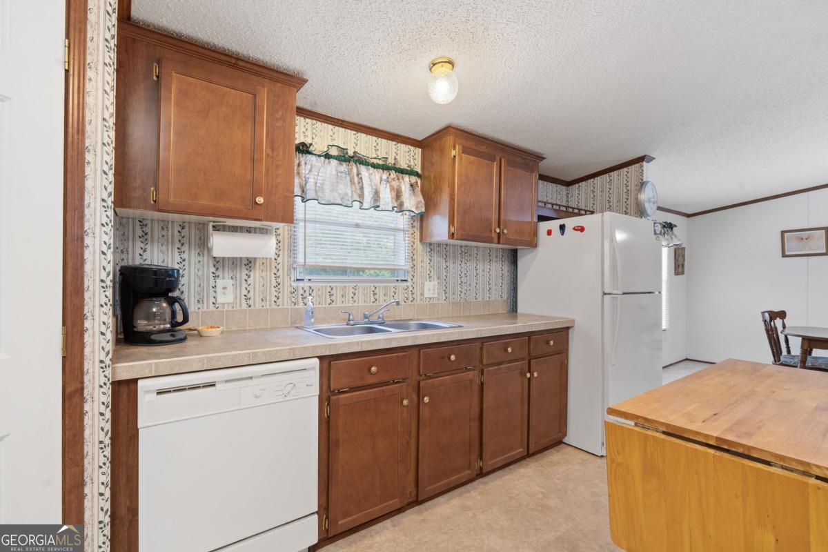 736 Susan Davis Road Sparta GA 31087