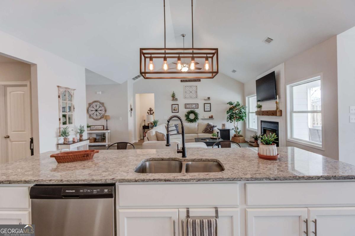 360 Mulberry Road NW Winder GA 30680