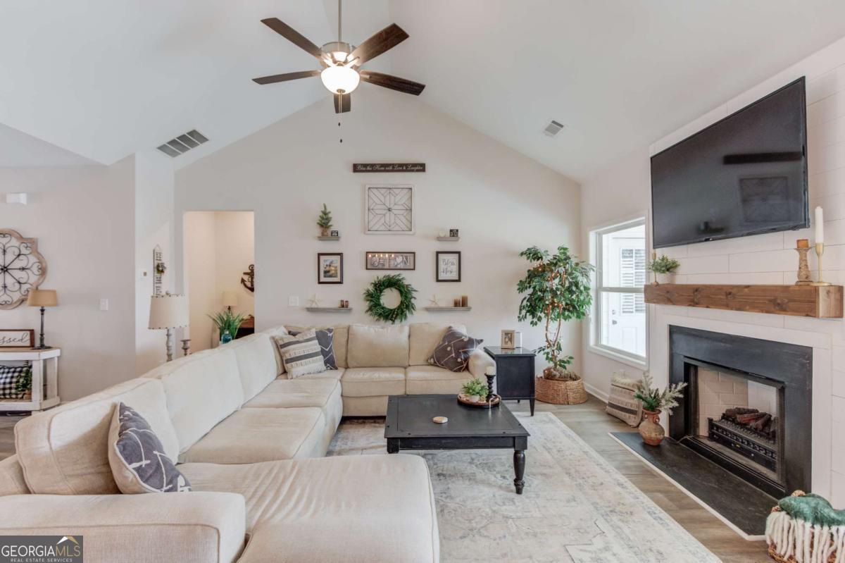 360 Mulberry Road NW Winder GA 30680