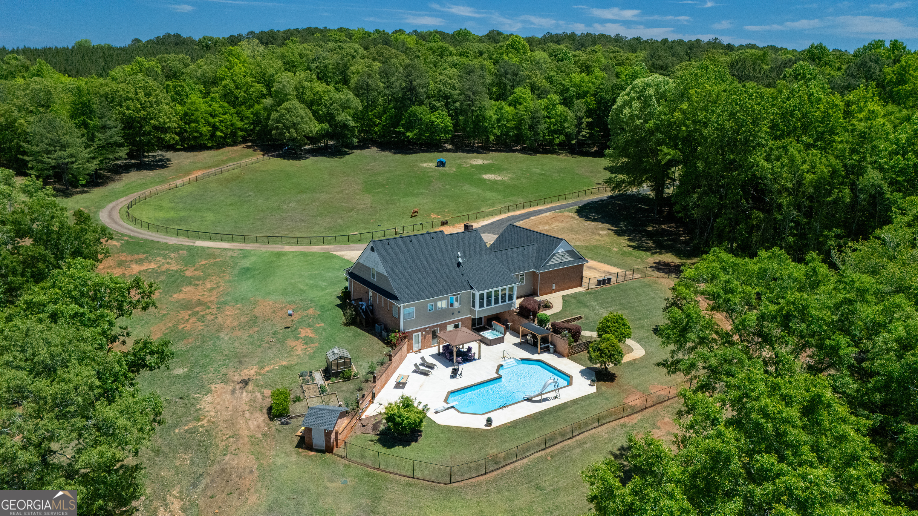 529 Floyd Road Pine Mountain GA 31822