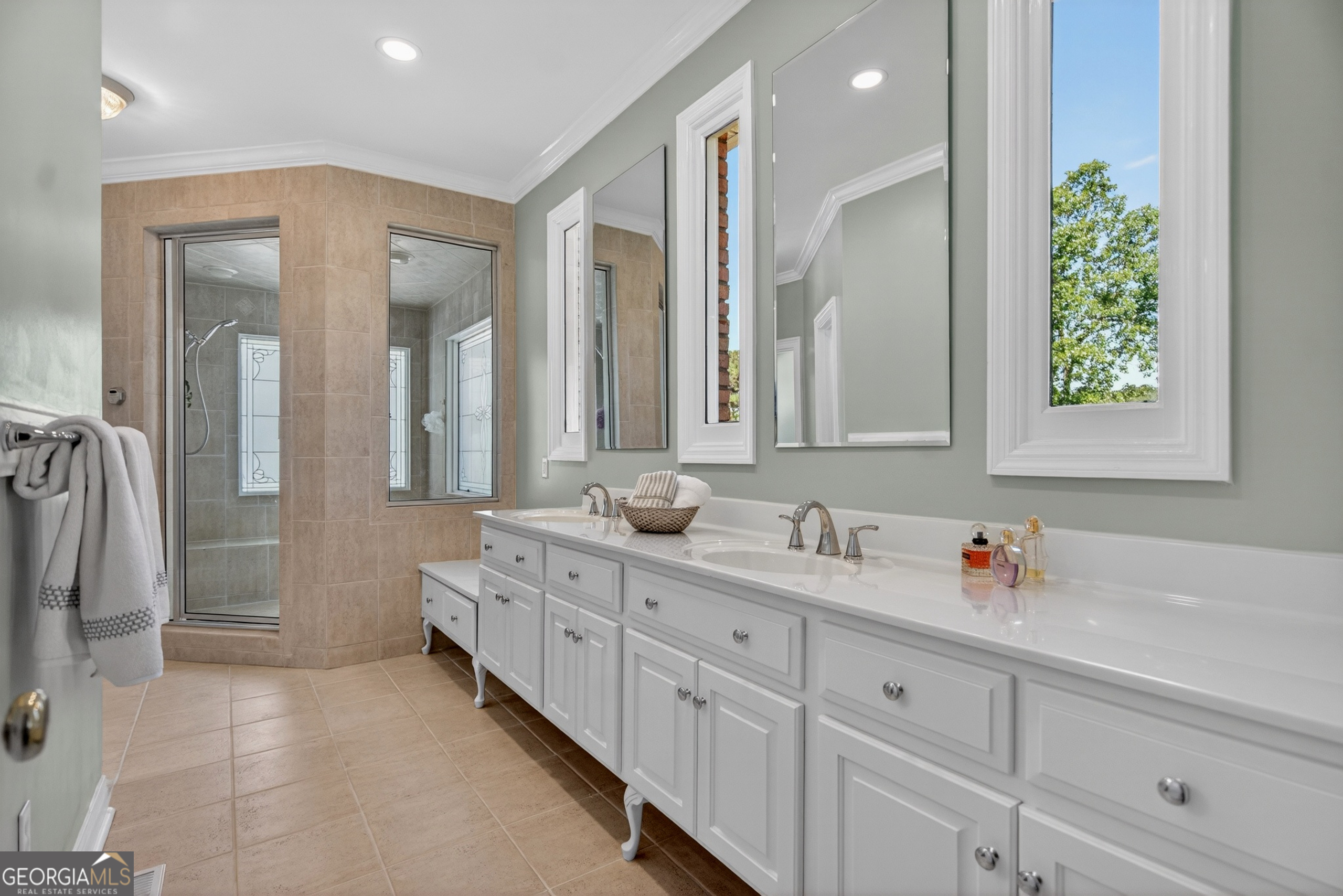 529 Floyd Road Pine Mountain GA 31822