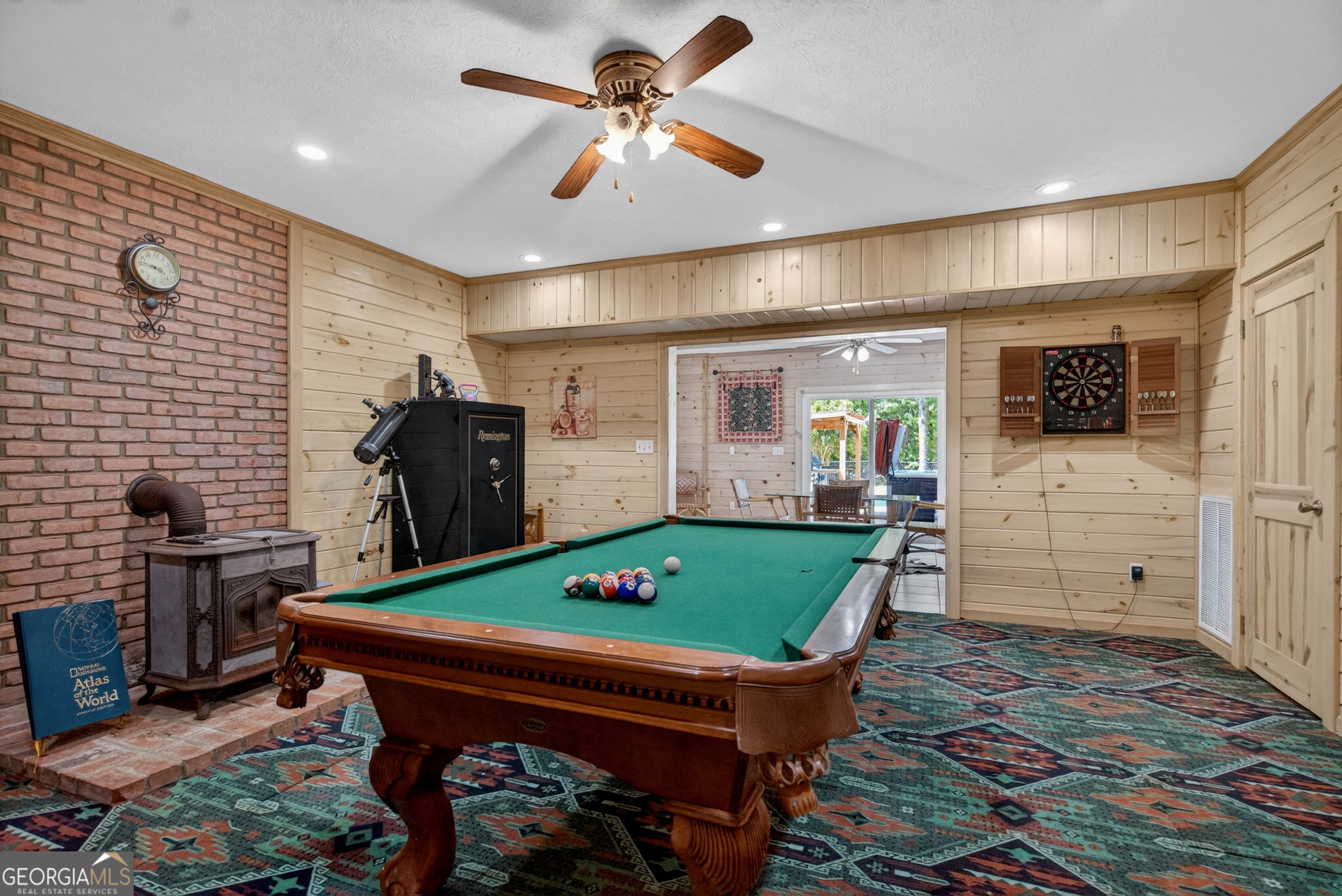 529 Floyd Road Pine Mountain GA 31822
