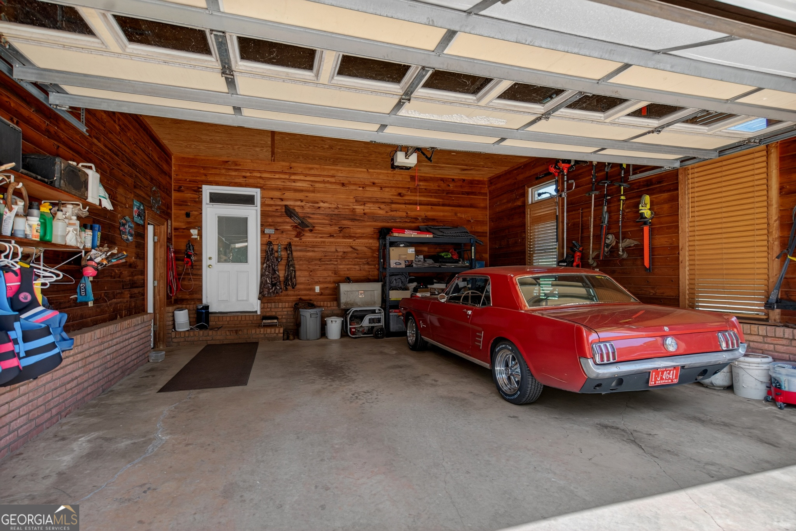 529 Floyd Road Pine Mountain GA 31822