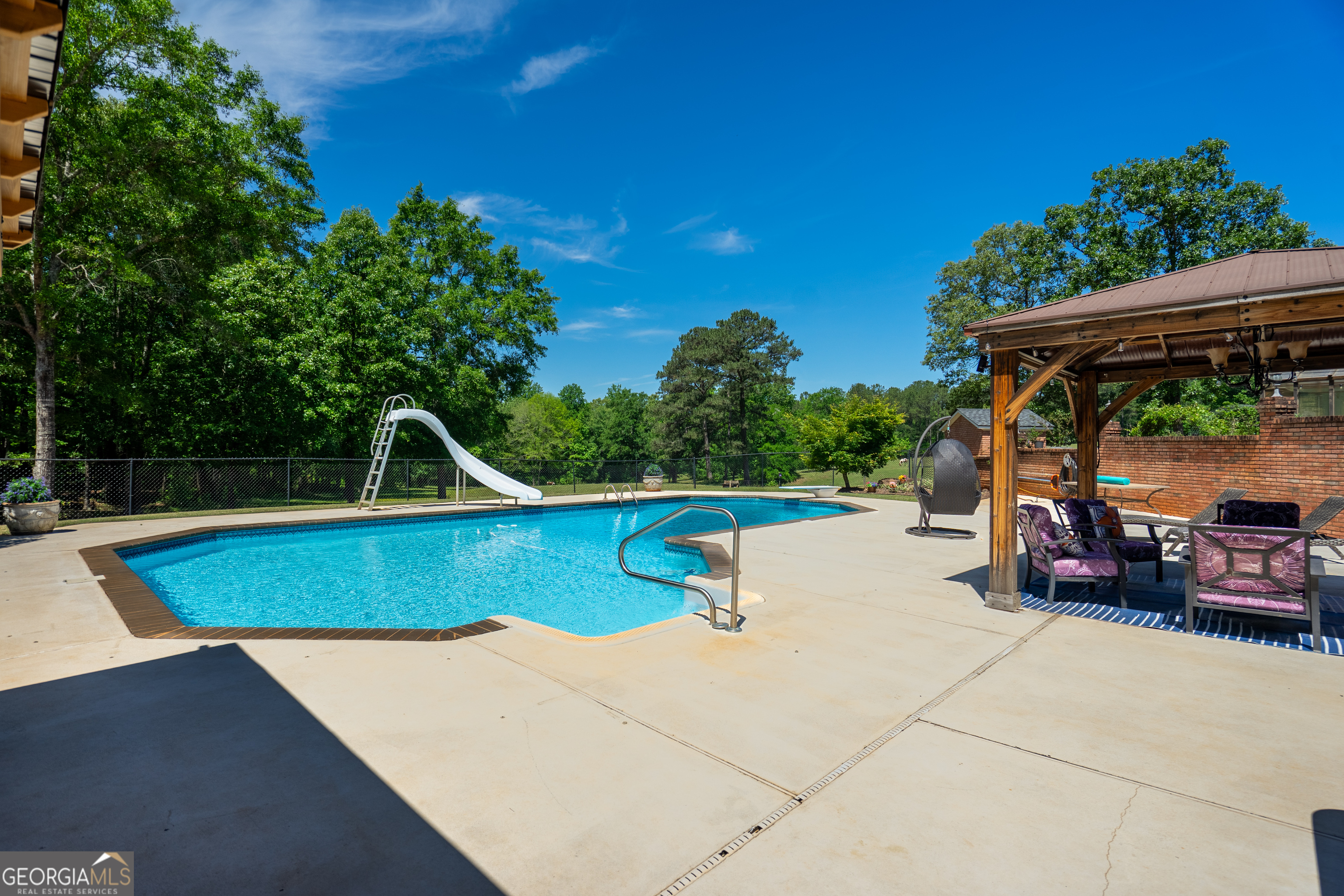 529 Floyd Road Pine Mountain GA 31822