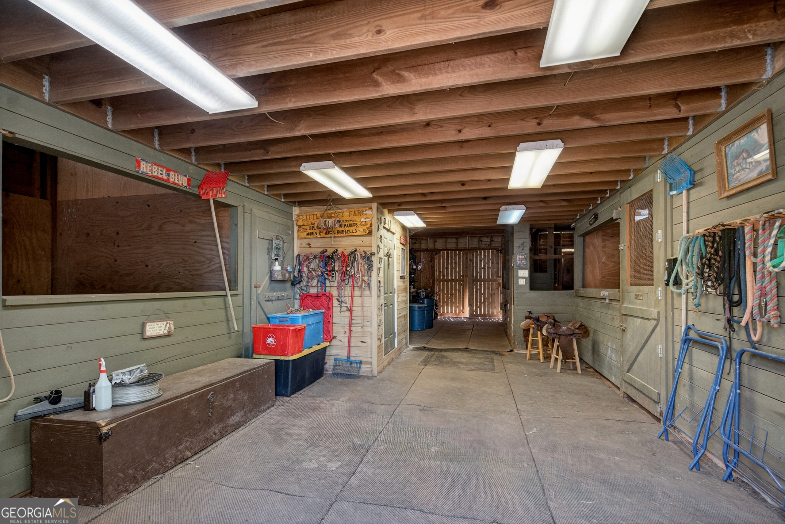 529 Floyd Road Pine Mountain GA 31822