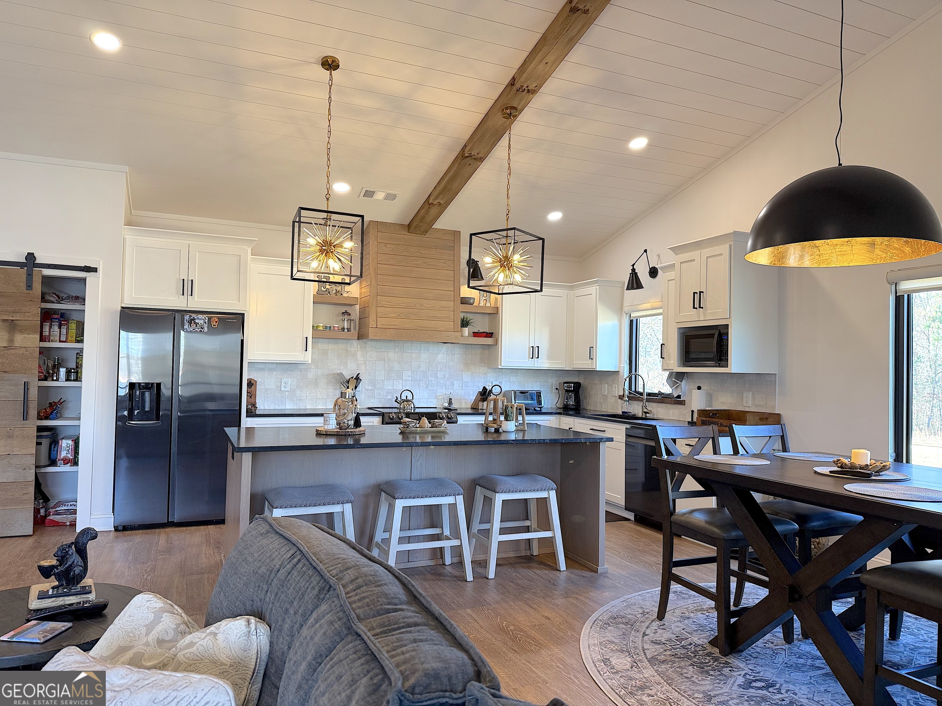 73 Yacht Club Pointe Hartwell GA 30643